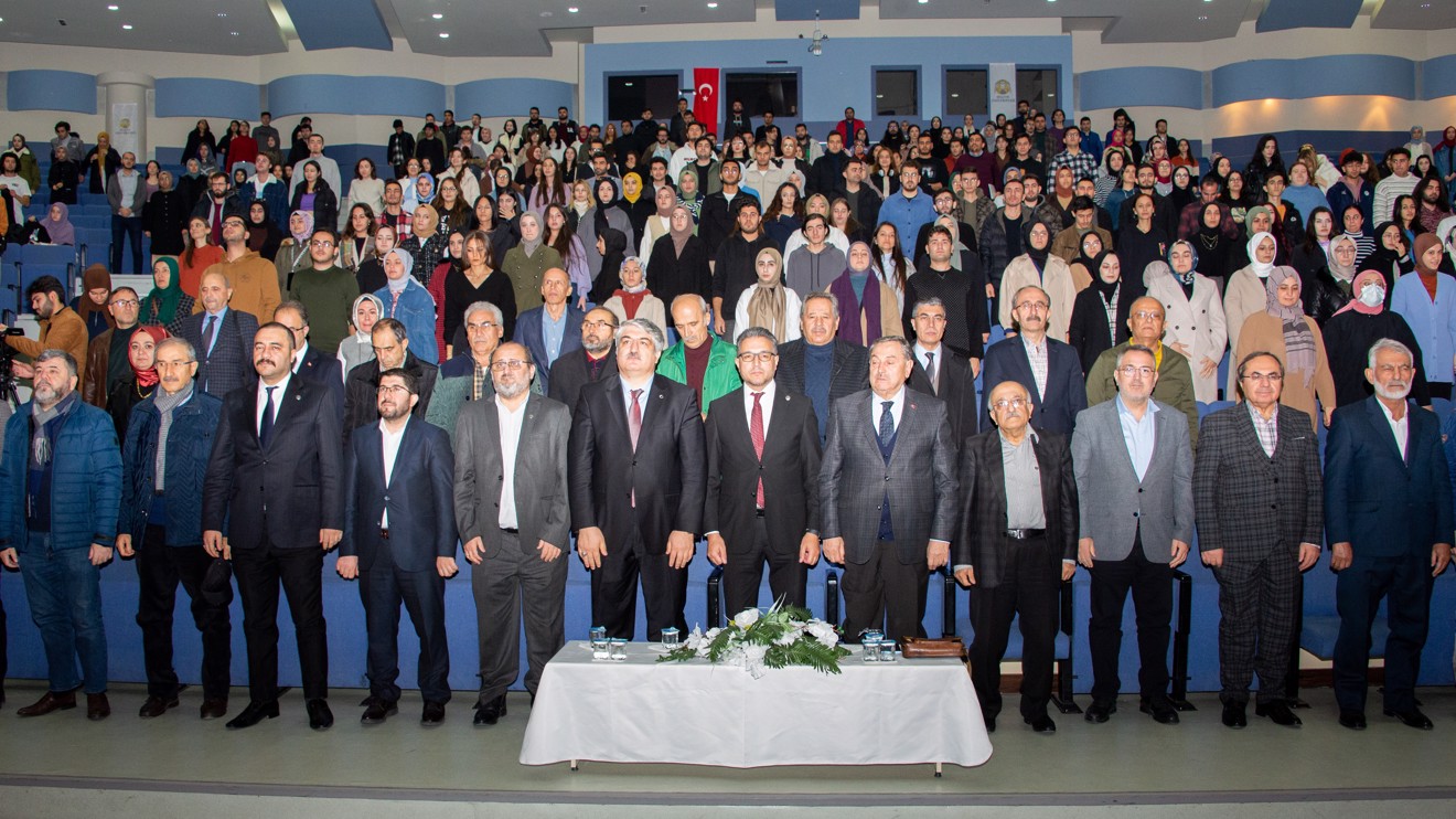 Selçuk Üniversitesinde ‘Erol Güngör’ü Anlamak Paneli’ gerçekleştirildi